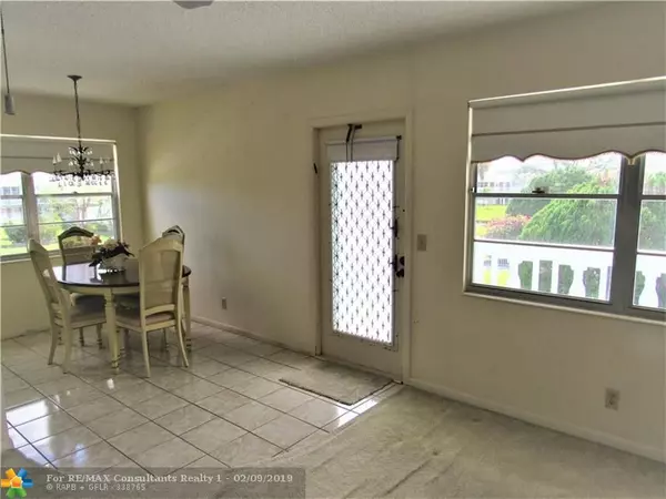 Deerfield Beach, FL 33442,256 Tilford L  #256