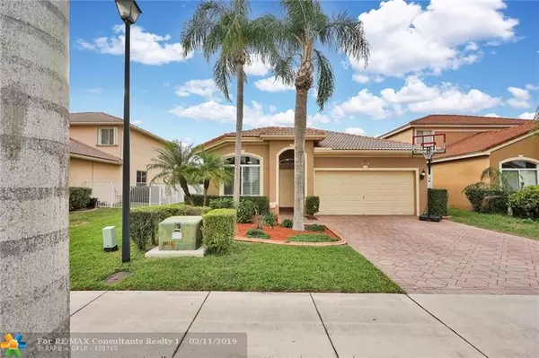 5123 Woodfield Way, Coconut Creek, FL 33073