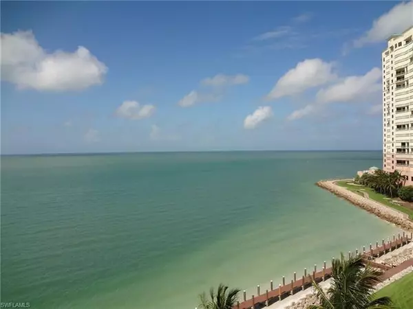 Marco Island, FL 34145,990 Cape Marco DR #807