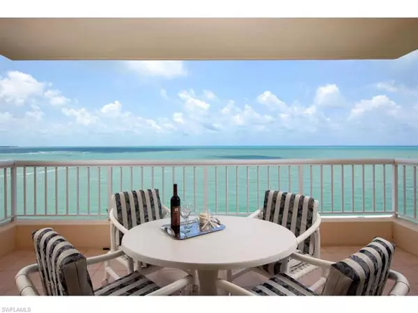 Marco Island, FL 34145,990 Cape Marco DR #807