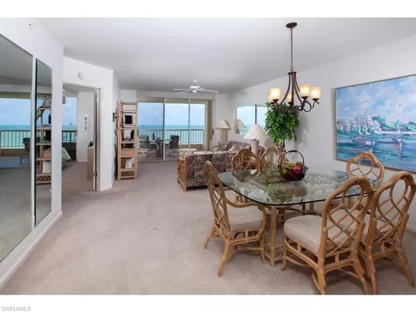 Marco Island, FL 34145,990 Cape Marco DR #807