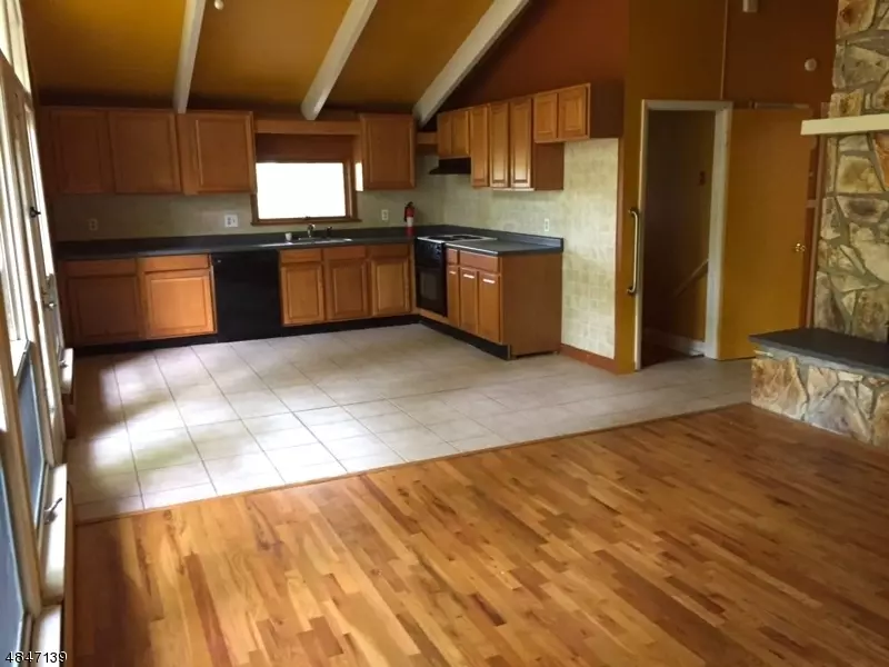 5 GNOMES KNOLL, Vernon Twp., NJ 07462