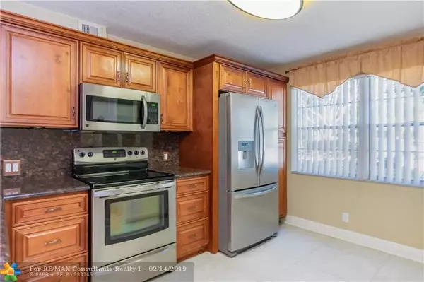 2403 ANTIGUA  #O1, Coconut Creek, FL 33066