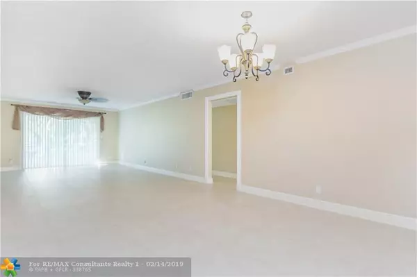 Coconut Creek, FL 33066,2403 ANTIGUA  #O1