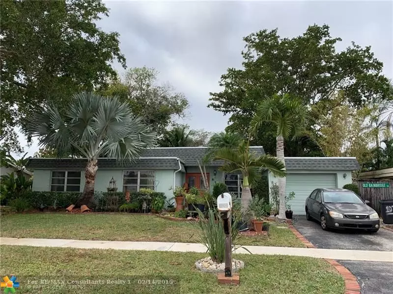 8123 NW 72nd Ave, Tamarac, FL 33321