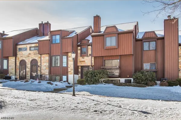 146 NOTTINGHAM SQ, Washington Twp., NJ 07840