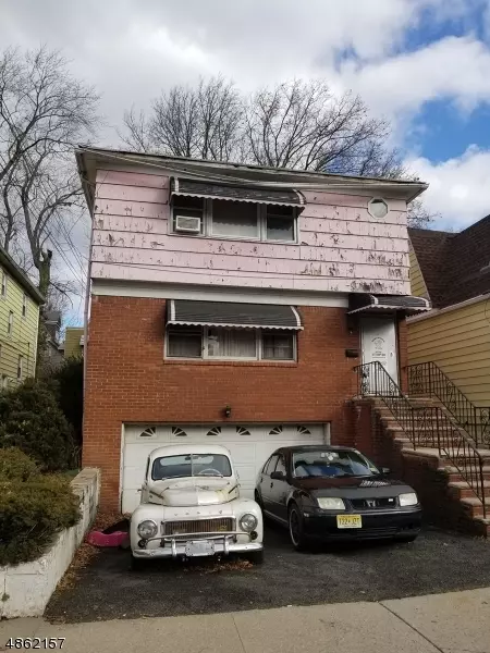 217-219 CUSTER AVE, Newark City, NJ 07112