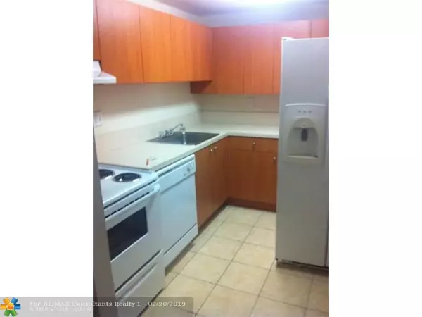 West Palm Beach, FL 33401,415 EXECUTIVE DR  #203