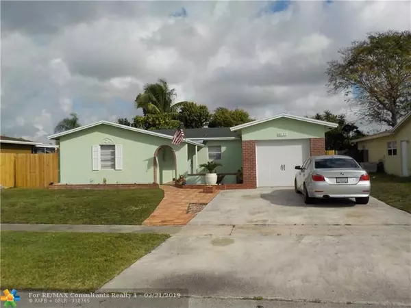 8121 SW 9th St, North Lauderdale, FL 33068