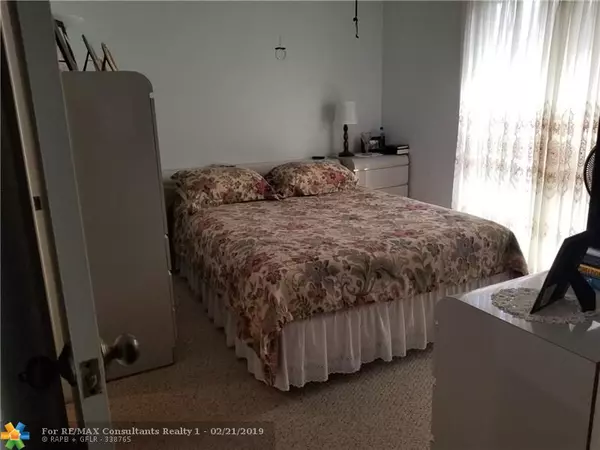 Pompano Beach, FL 33064,609 NW 47th St  #609