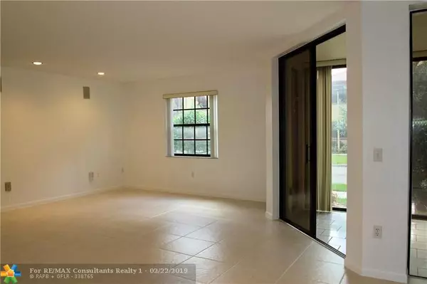 Boynton Beach, FL 33437,5171 Europa Dr  #D