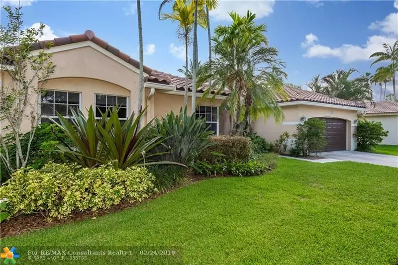 426 Stonemont Dr, Weston, FL 33326