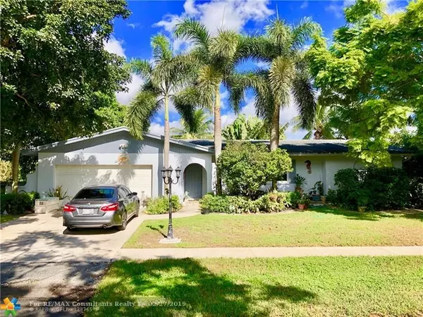 6221 SW 15th St, Plantation, FL 33317