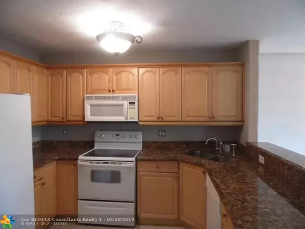 9026 NW 38th Dr  #9026, Coral Springs, FL 33065