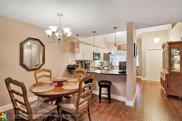 Coral Springs, FL 33071,1629 Cypress Pointe Dr  #4-1