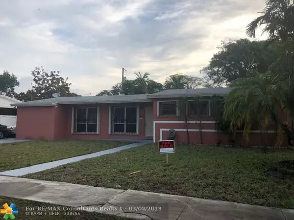 6835 W 10th Ave, Hialeah, FL 33014