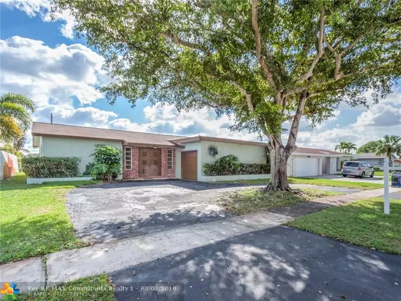 4270 NW 113th Ave, Sunrise, FL 33323