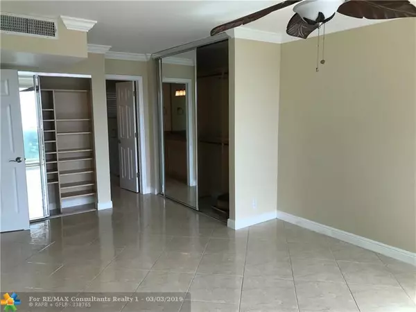 Deerfield Beach, FL 33441,333 NE 21  #522