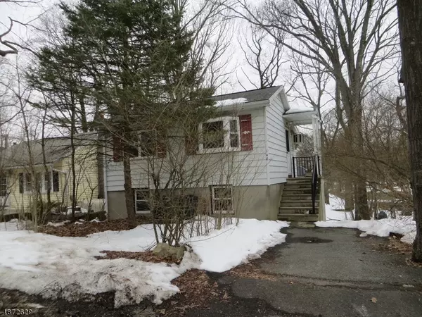 Hopatcong Boro, NJ 07843,148 BUCKNELL TRL