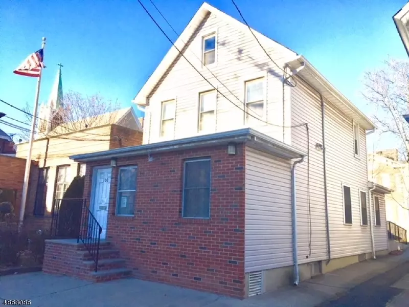 100 MARKET ST, Perth Amboy City, NJ 08861