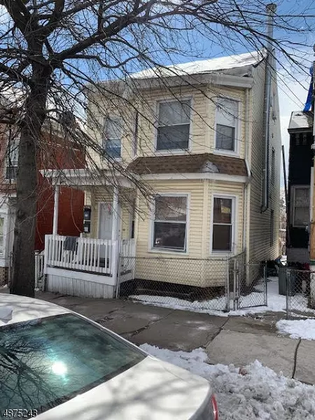 43 HALEDON AVE, Paterson City, NJ 07522