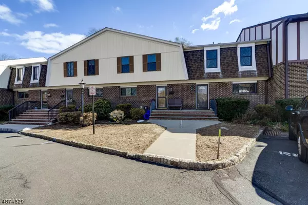 36 DORCHESTER CT, Hillsborough Twp., NJ 08844
