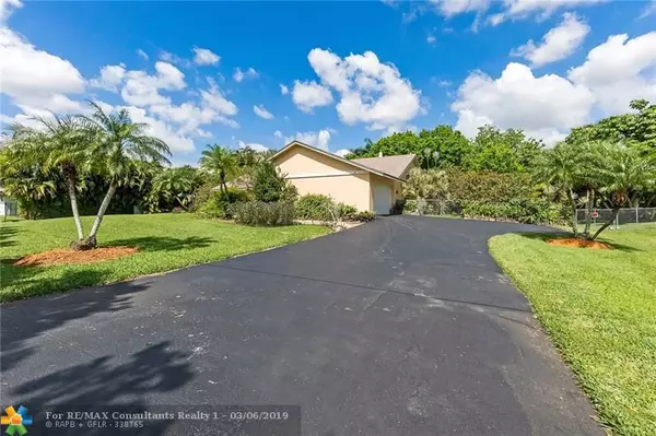 Plantation, FL 33325,11841 Hermitage Dr