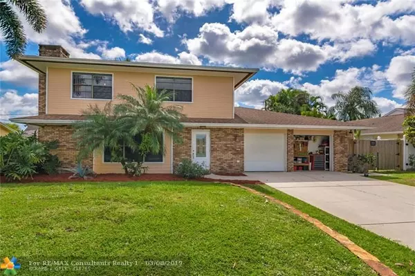 3960 Dorrit Ave, Boynton Beach, FL 33436