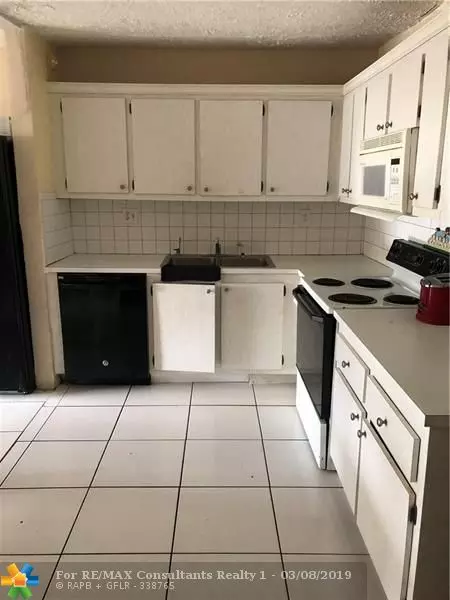 Coral Springs, FL 33065,4140 NW 90th Ave  #204