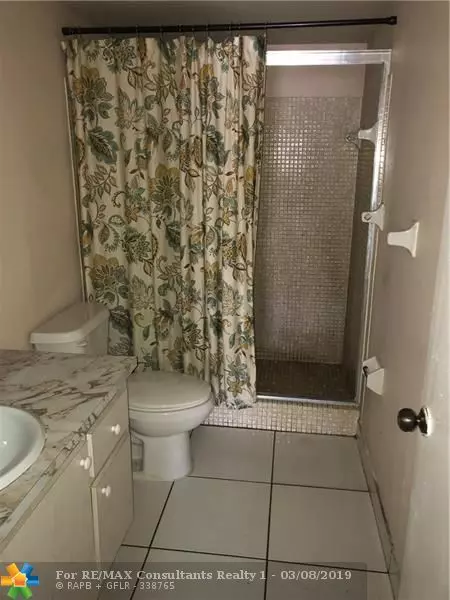 Coral Springs, FL 33065,4140 NW 90th Ave  #204