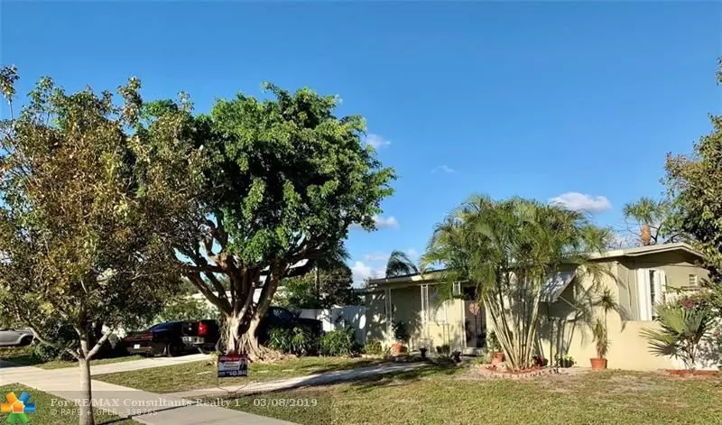 5264 NE 19th Ave, Pompano Beach, FL 33064