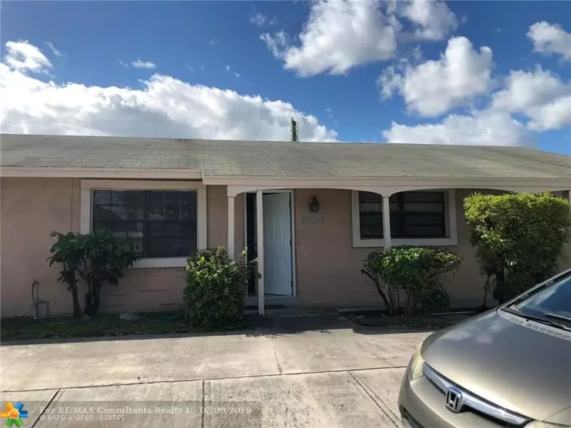 1524 45th St, West Palm Beach, FL 33407