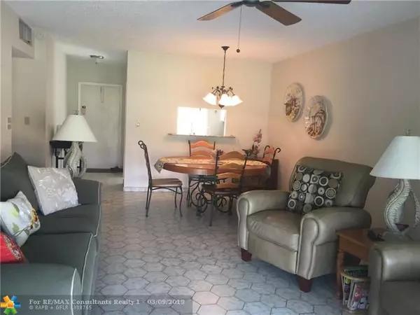 Lauderdale Lakes, FL 33313,5031 W Oakland Park Blvd  #111