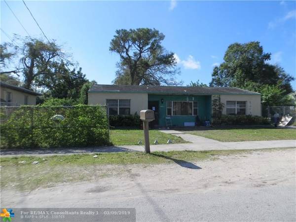 1776 NW 93rd St, Miami, FL 33147