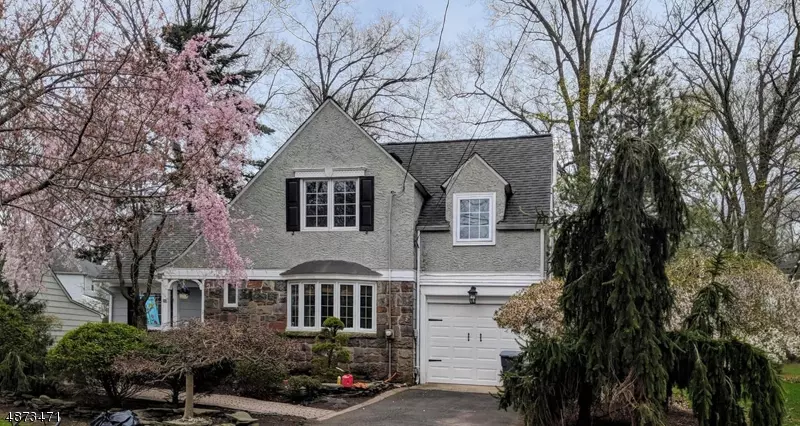 52 Mali Drive, North Plainfield Boro, NJ 07062