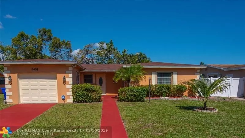 6491 SW 9th Pl, North Lauderdale, FL 33068