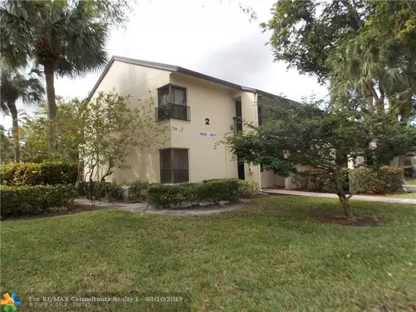 Coconut Creek, FL 33066,3025 Carambola Cir  #2313