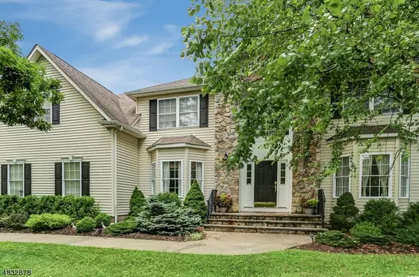 10 STACEY CT, Sparta Twp., NJ 07871