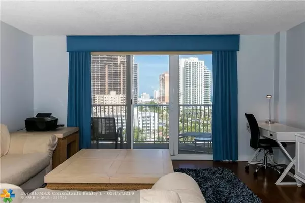 Fort Lauderdale, FL 33316,1 Las Olas Circle  #1211