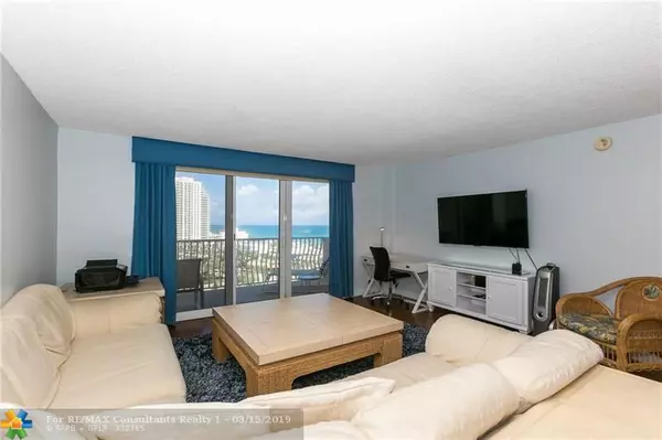 Fort Lauderdale, FL 33316,1 Las Olas Circle  #1211