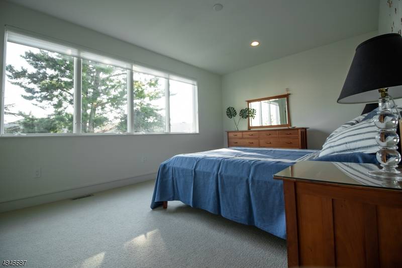 214 50TH ST, Avalon Boro, NJ 08202
