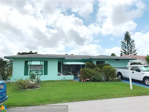 4918 NW 52nd St, Tamarac, FL 33319