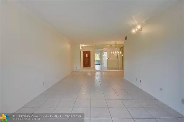 Boca Raton, FL 33433,7919 La Mirada Dr  #23BL