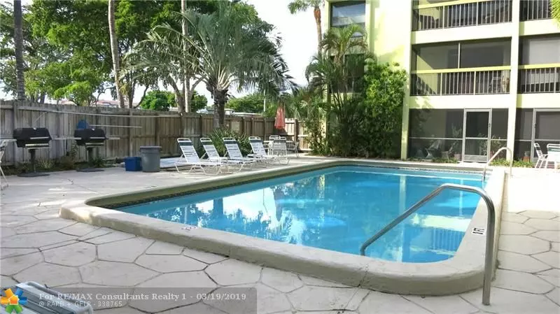 2450 NE 15th Ave  #101, Wilton Manors, FL 33305