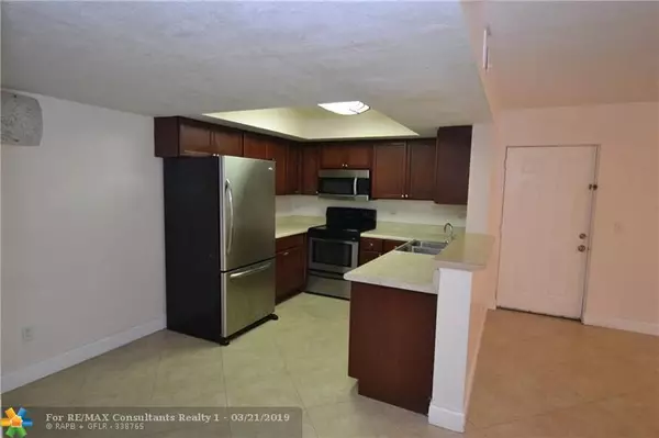 Hollywood, FL 33021,3700 N 56th Ave  #1019