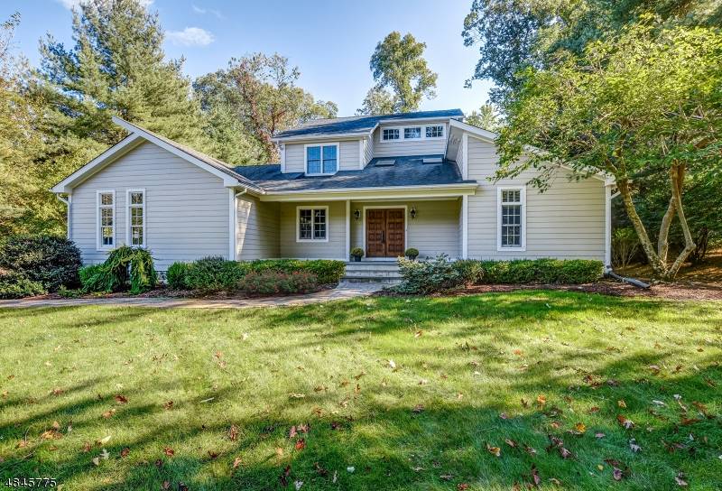 26 HICKORY DR, Bernards Twp., NJ 07920
