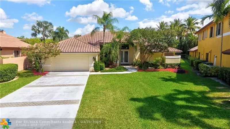 1032 SANDALWOOD LN, Weston, FL 33326