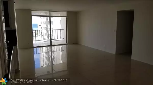 Hallandale, FL 33009,1904 S Ocean Dr  #1602