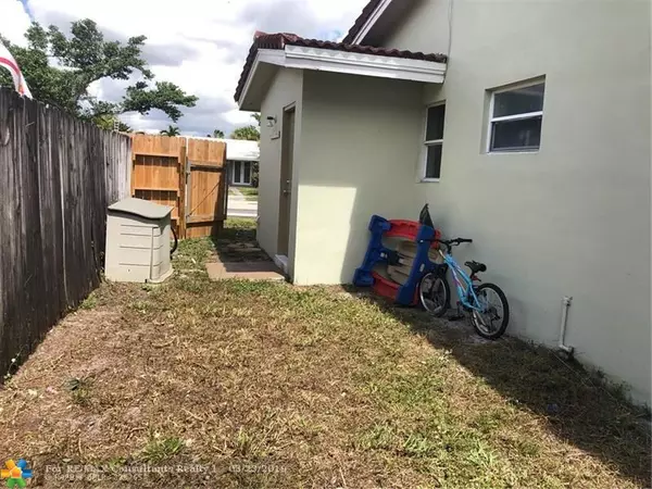 Fort Lauderdale, FL 33334,340 NE 57TH CT