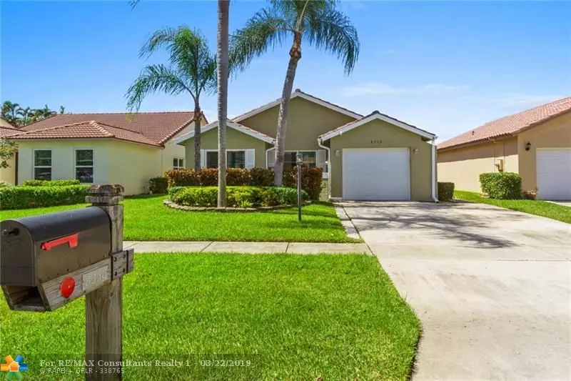 8358 Bonita Isle Dr, Lake Worth, FL 33467